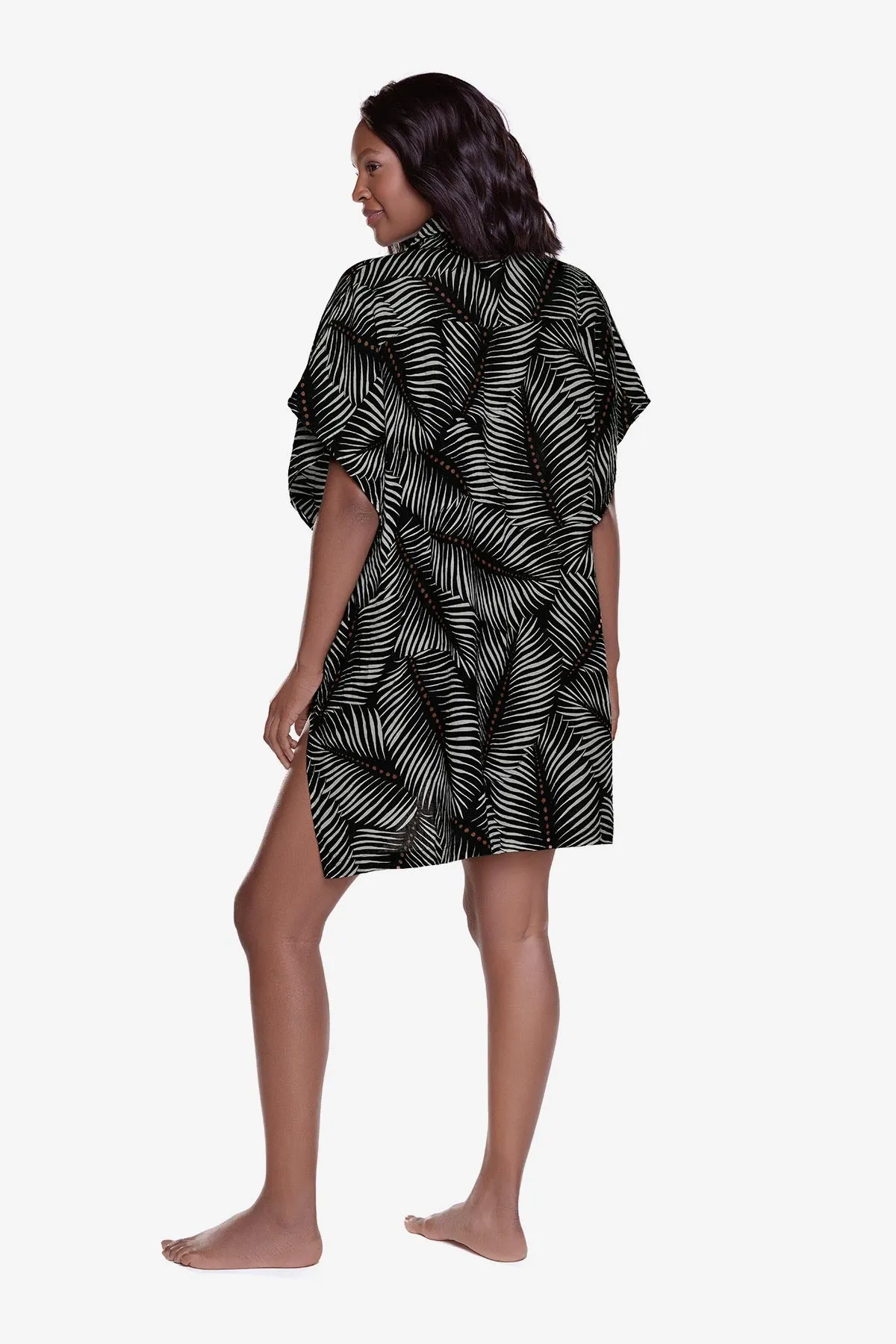 Beach Shirt Cover Up in Perla Palma