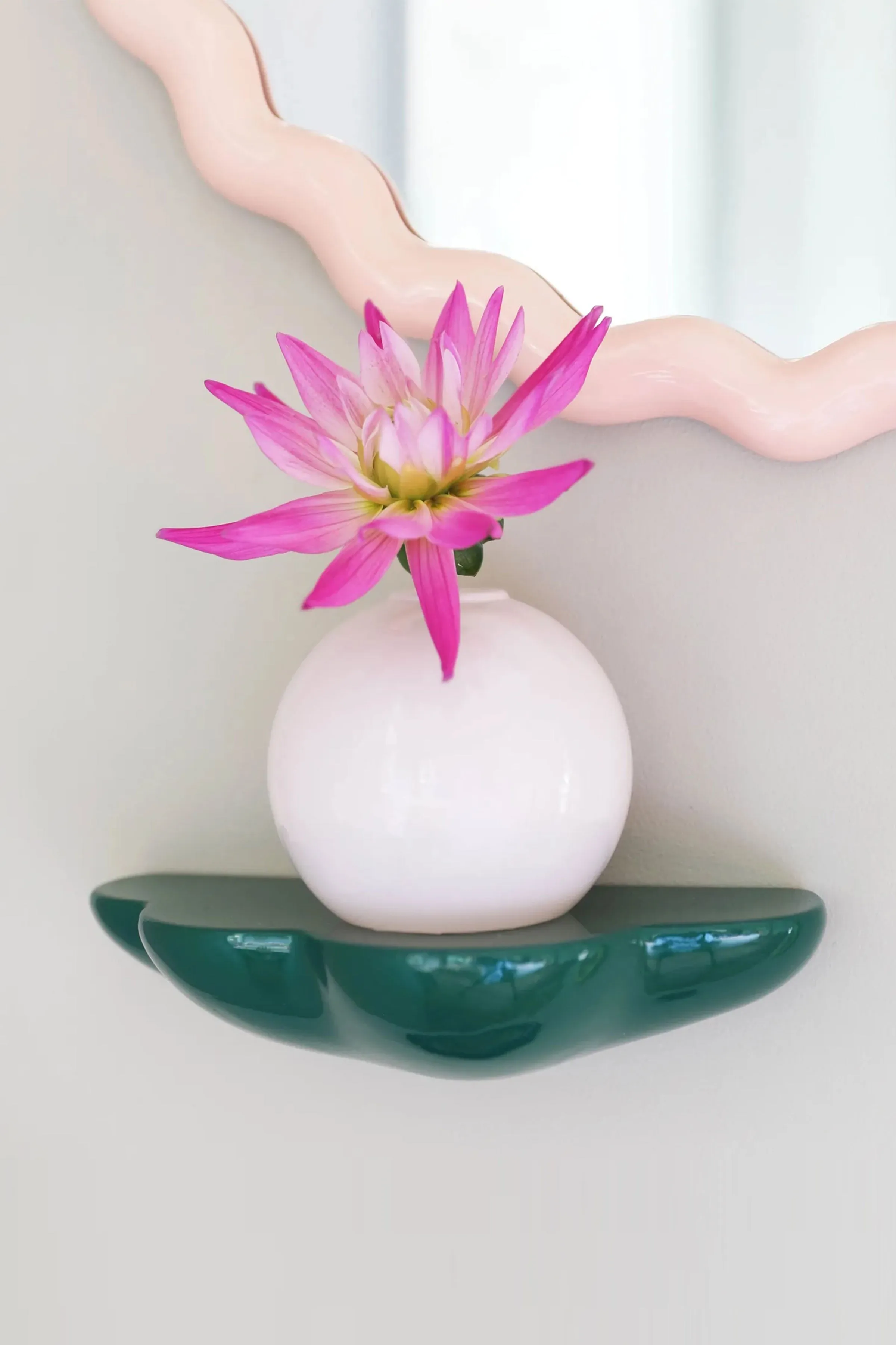 Bubblegum Vase (Lilac)